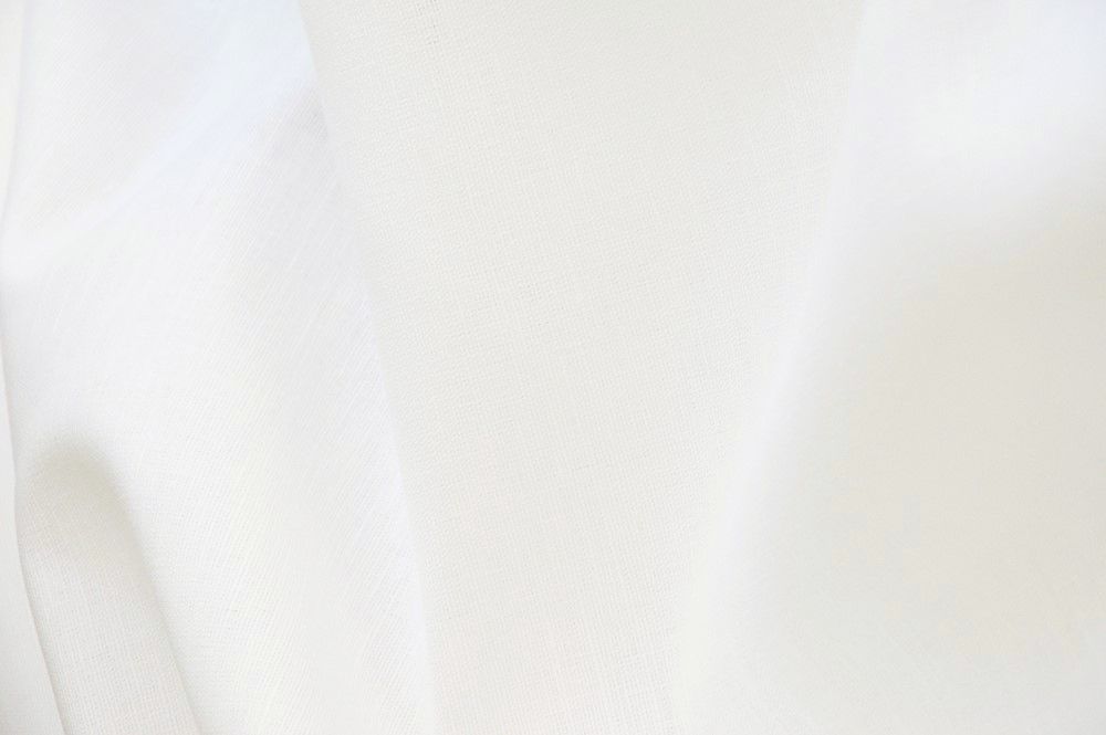 Washed linen fabric in snow white, 93 g/m²