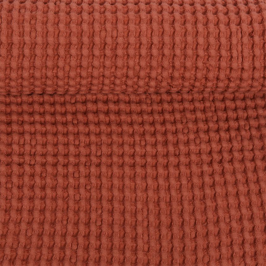 Washed waffle weave fabric in brick color, 310 g/m² (Bale)
