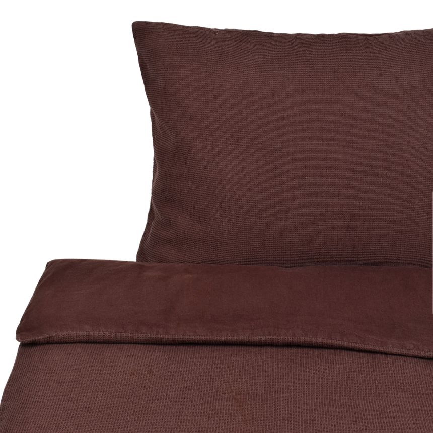 Washed linen bed set in aubergine purple colour URBAN CHIC, several sizes